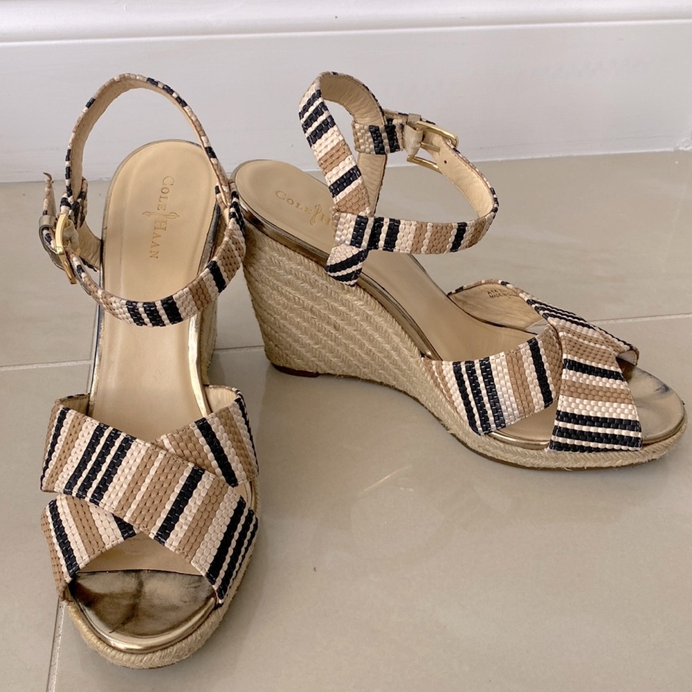 Cole Haan Hart Wedge. Size 9.